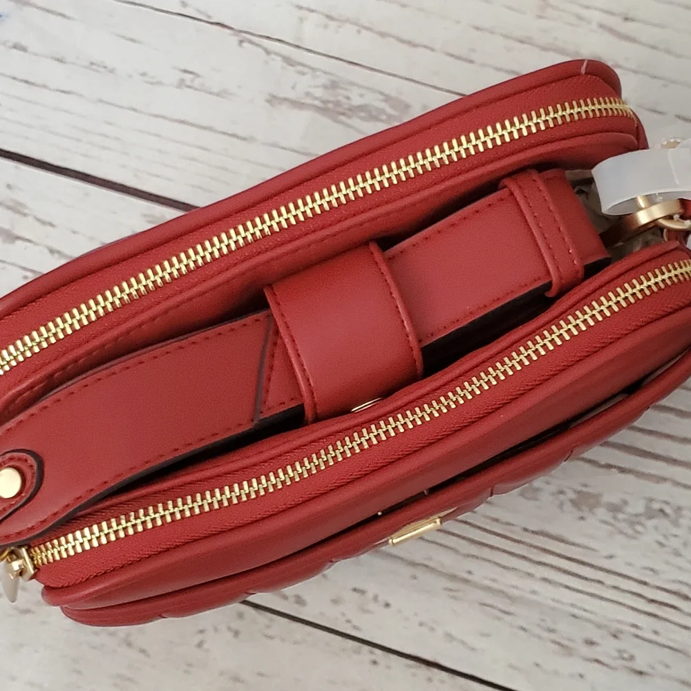 Time and Tru recycled materials puffer quilted crossbody camera bag red